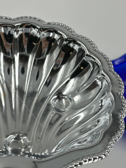 Икорница в виде ракушки