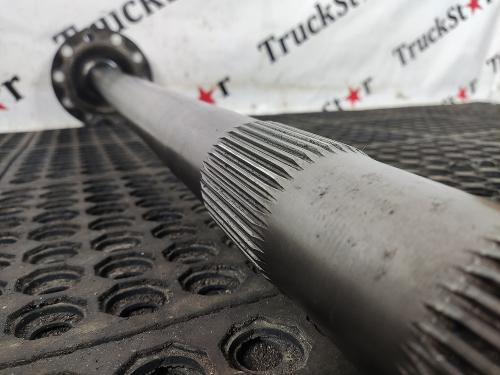 Полуось с блокировкой