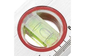 Алюминиевый уровень 1500 мм SPARTA 3 глазка, линейка 331355