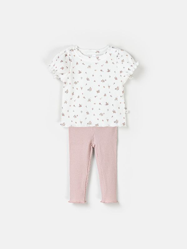 Комплект футболка и лосины 