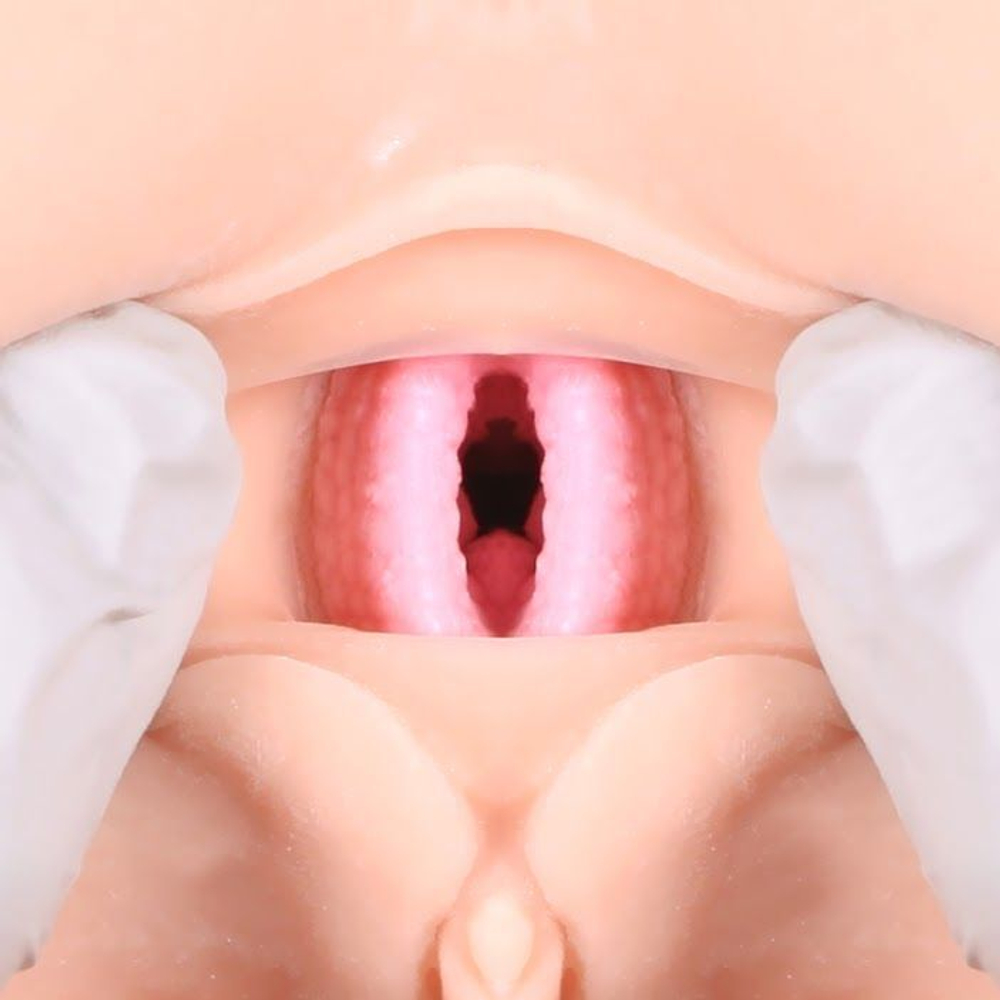 Мастурбатор-полуторс Valentina с двойным слоем материала (Цвет: телесный)