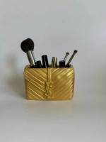 Ваза для сухоцветов