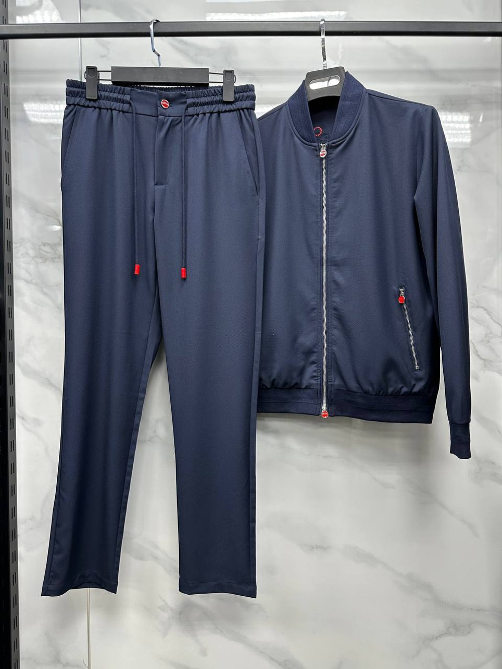 Костюм Kiton
