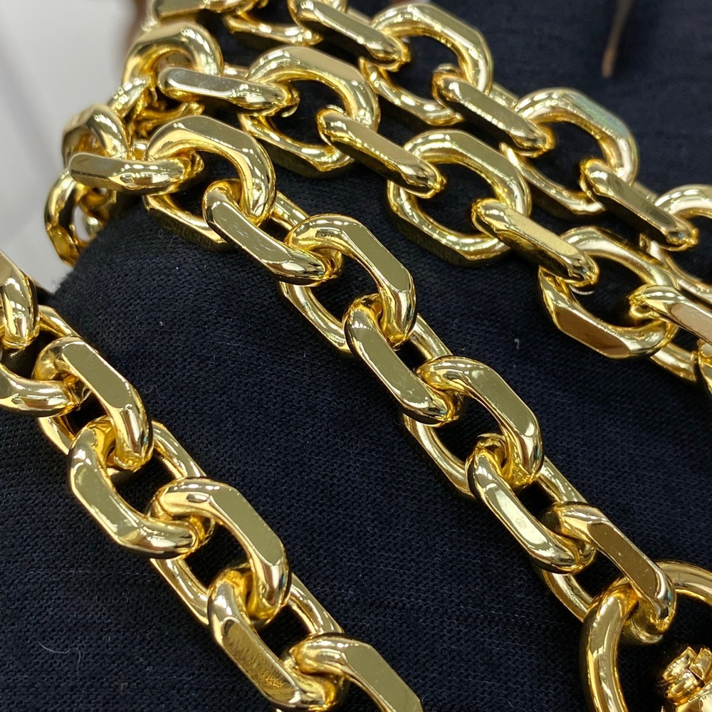 Louis Vuitton Chain