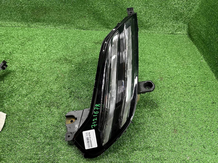 ДХО левый Zeekr 001 (2021-н.в.) LED