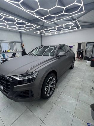 Audi Q8 оклейка кузова в цветной полиуретан Carbins PPF Satin Meteorite Gray MF-01c 👌