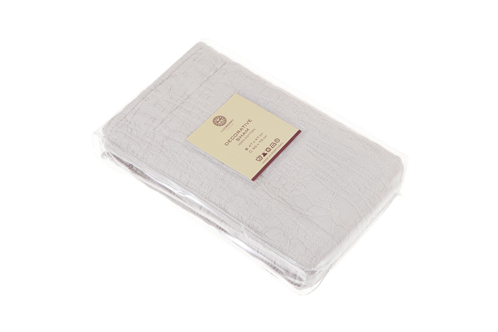 Элитная наволочка декоративная Velvet песочная от Luxberry Португалия