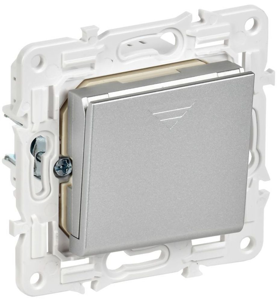 Выключатель карточный SKANDY 30А SK-V15S серебр. IEK SK-V11-0-10-K23 Выключатель карточный SKANDY 30А SK-V15S серебр. IEK SK-V11-0-10-K23