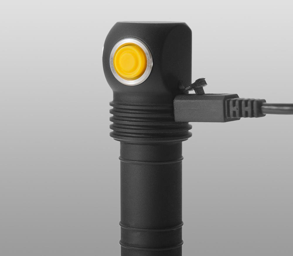Мультифонарь Armytek Elf C2 Micro-USB - фото 7