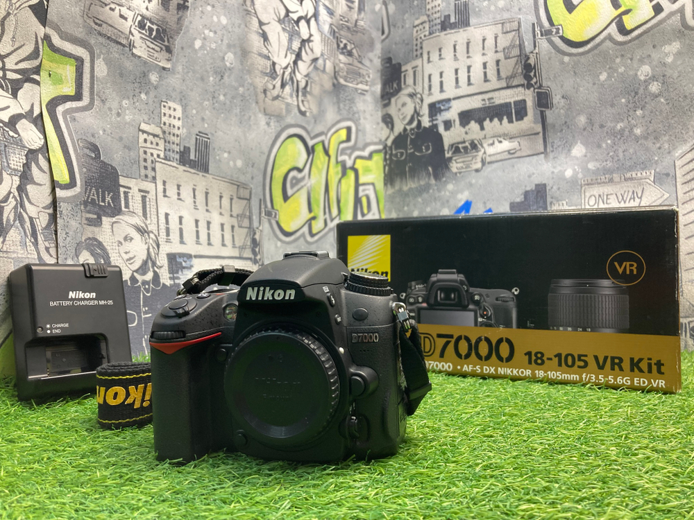 Nikon D7000 2.900 кадров