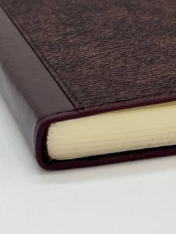 Блокнот А5 100 л. линейка на магнитной кнопке коричневый (201688323-1)