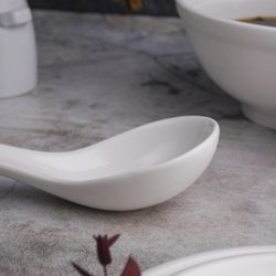 Ложка для мисосупа 15 см белая фарфор P.L. Proff Cuisine [10]