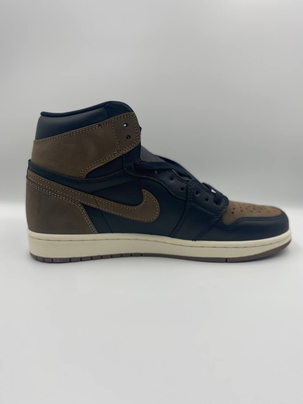 Купить в Москве Air Jordan 1 Retro High OG Palomino