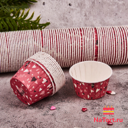 Формы бумажные с ламинацией «Маффин» 50х40 мм (Красный с сердцем) 100 шт