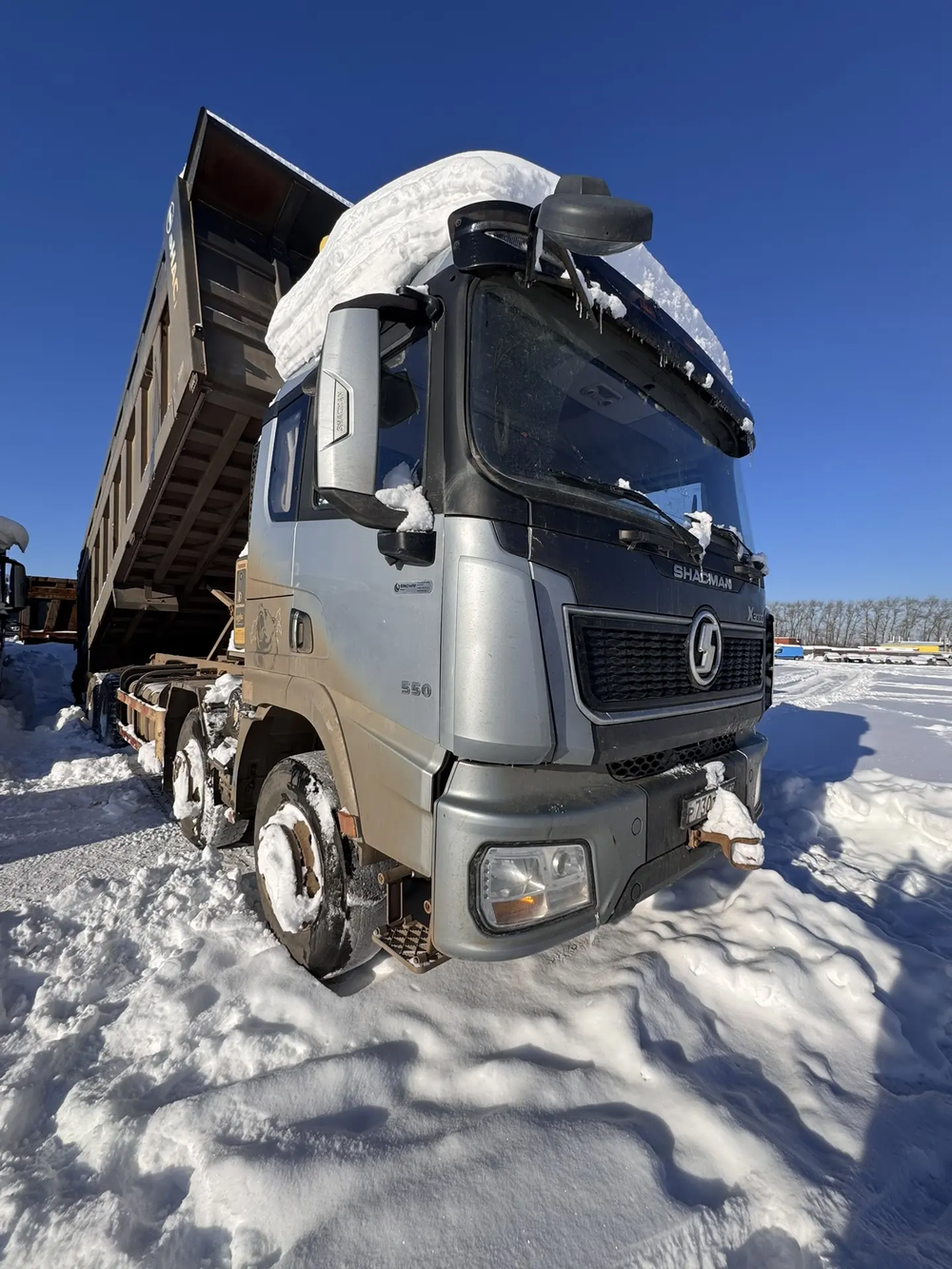 Shacman (Shaanxi) SX* 8x4 Самосвал SX331863366 (Дизельный, 12,5 л, 544 л.с., МТ)