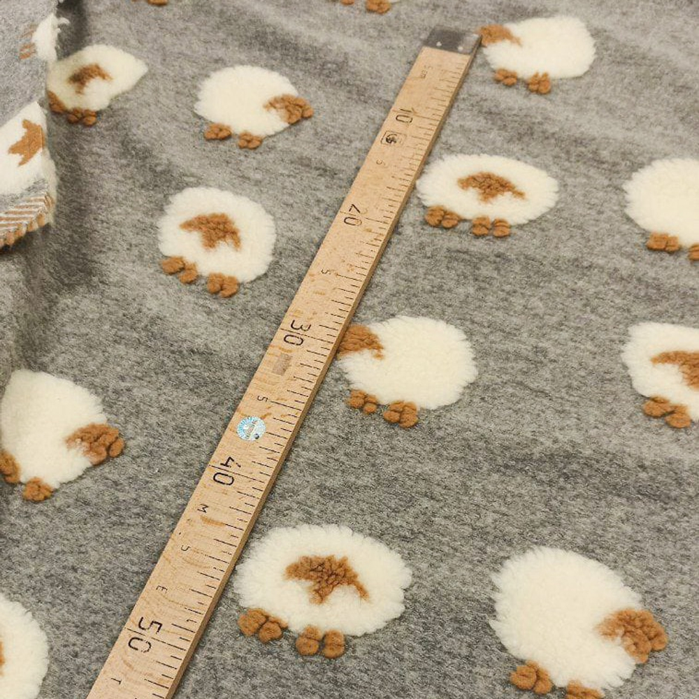 Трикотажное полотно с Барашками