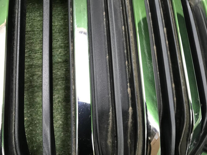 Решетка радиатора Geely Okavango (2023-н.в.)