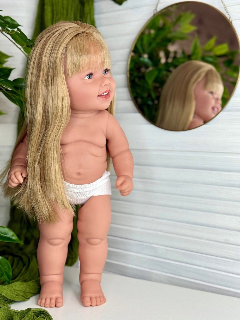 Кукла Manolo Dolls виниловая Diana без одежды 47см (7305)