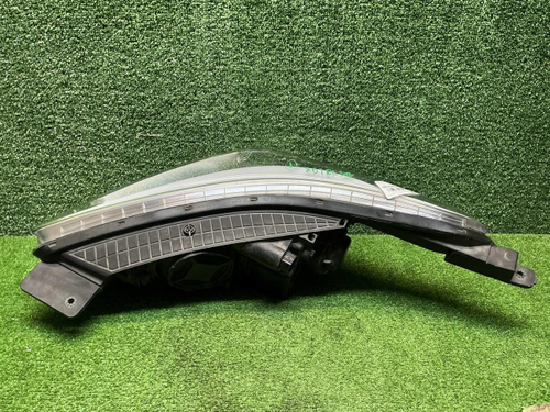 Фара правая Hyundai Creta 1 (2016-2020) галоген