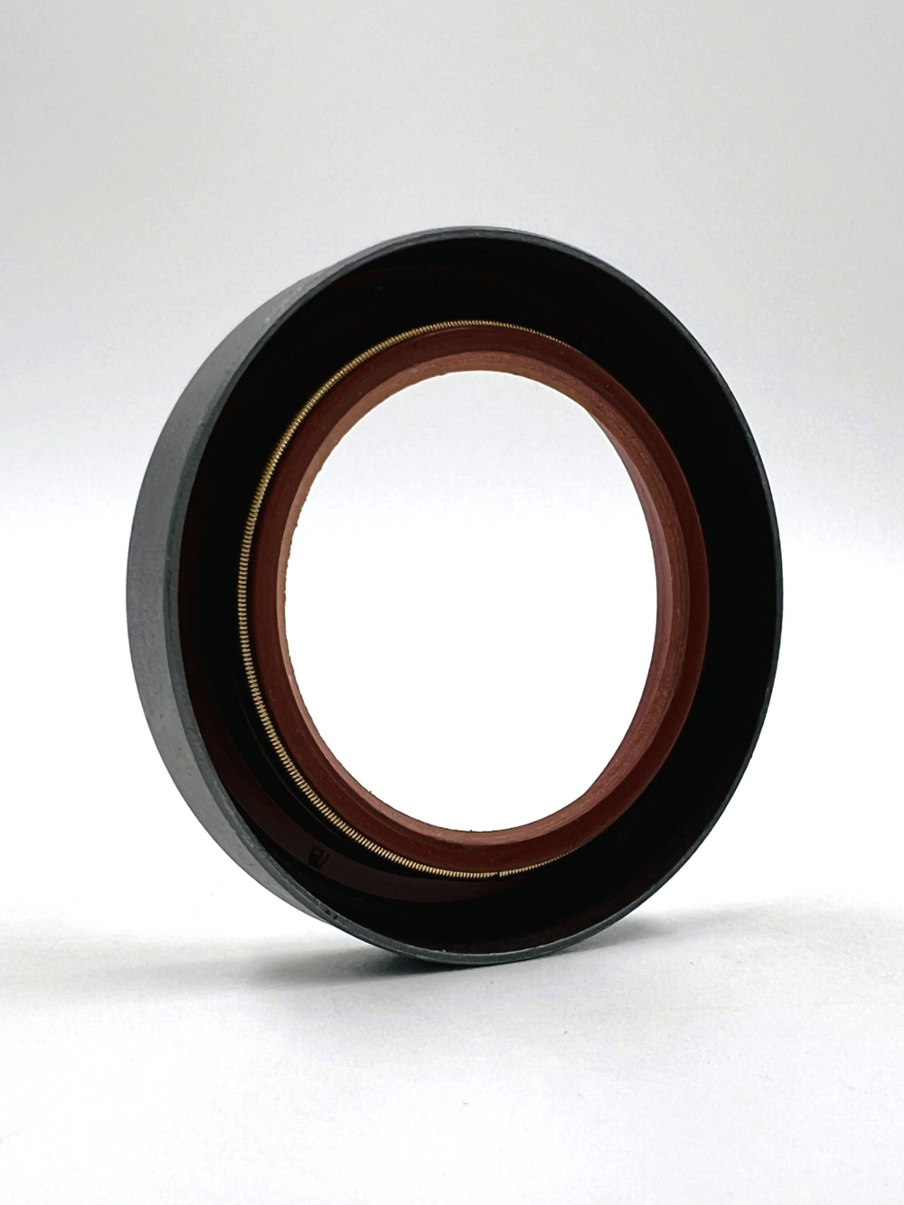 Сальник ступицы для ВАЗ 2106, 2105, 2107 Support Technology