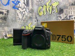 Nikon D750 7.500 кадров