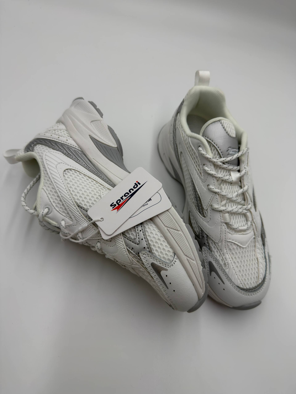 Женские кроссовки арт. 7W226C86-3 цвет "белый/серый"