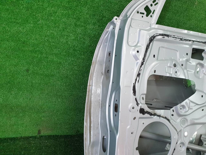 Дверь передняя правая Geely Atlas (2016-2022)