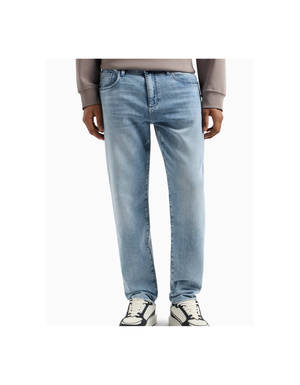 Джинсы Armani Exchange