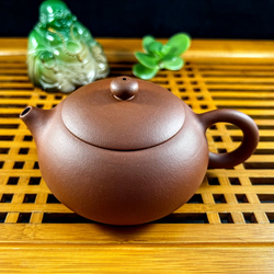 Глиняный чайник "Си Ши" ручной работы 200 мл