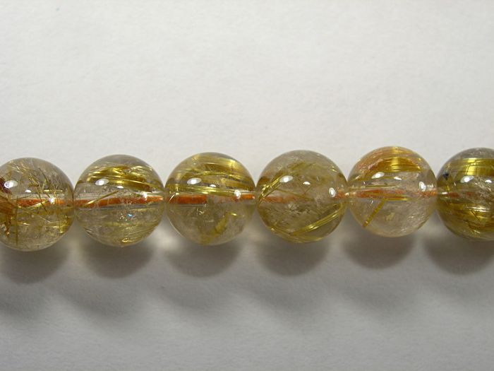Бусина из кварца рутилового золотого, шар гладкий 9 мм