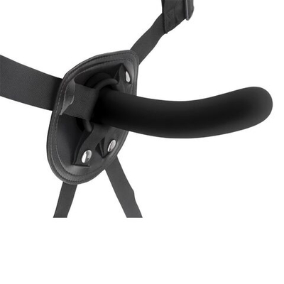 Черный страпон Raw Recruit Strap-On M - 15 см. (Цвет: черный)