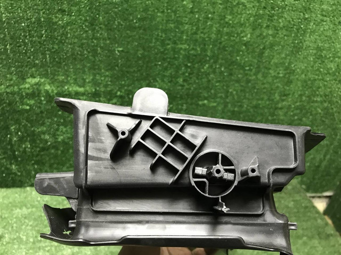 Воздуховод радиатора Lixiang L7 (2022-н.в.)