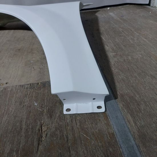 Крылья стеклопластиковые для Mercedes GL164