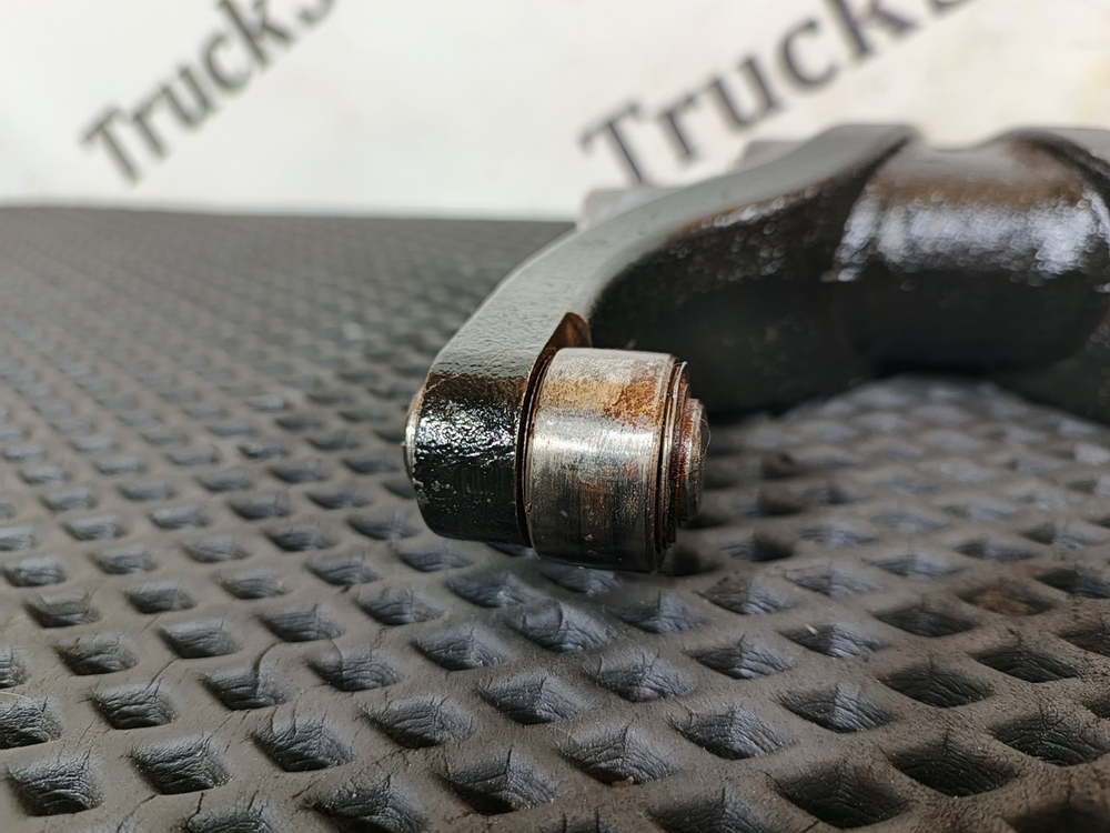 Вилка сцепления 2020г.