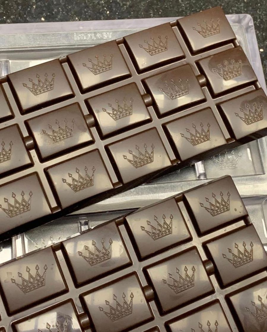 ПОЛЕЗЕН ЛИ ШОКОЛАД?