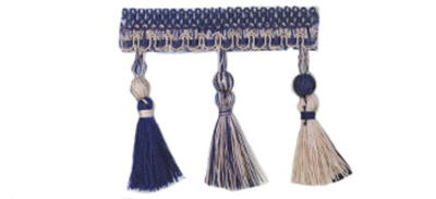 10007/40 Бахрома с кисточками и бубенчиками