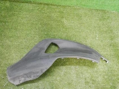 Накладка переднего бампера правая Volvo V40 Cross Country (2012-2019)