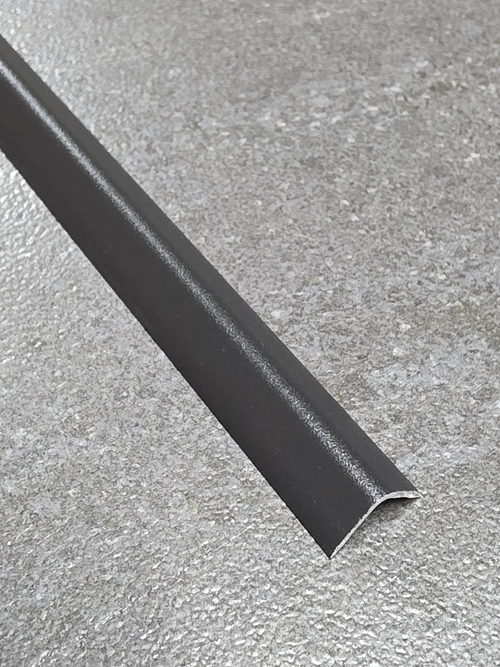 Угол 10*10мм "DO-1" 2,7м Чёрный муар полимер. алюм.