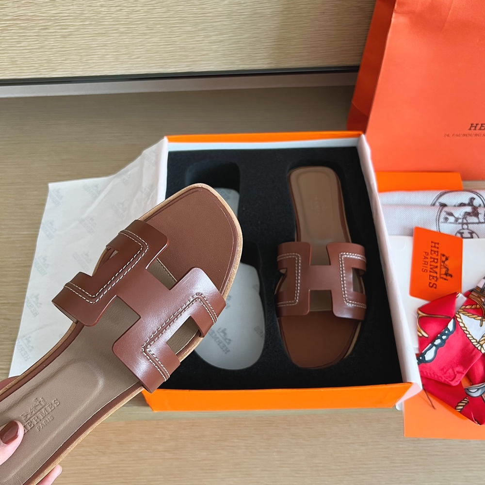 Hermes Oran Sandal