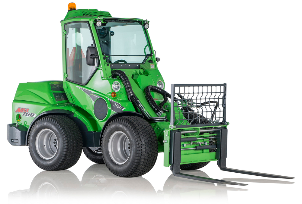 Avant 700 серии — мини-погрузчики для профессионалов