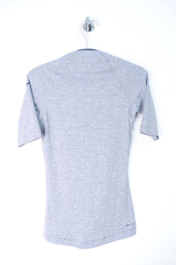 Футболка Nike pro для спорта, маркировка XS, визуально 42 размер