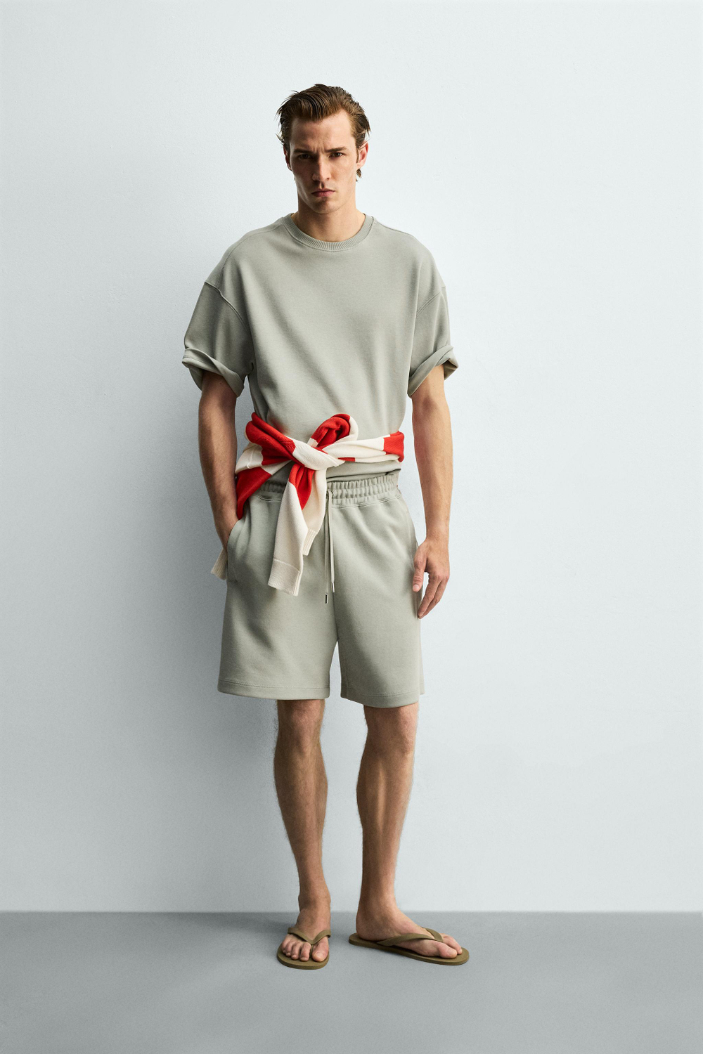ZARA ТОЛСТОВКА RELAXED FIT ИЗ ИНТЕРЛОКА, ЛИНЯЛЫЙ ЗЕЛЕНЫЙ
