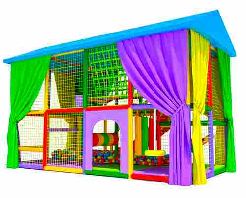 Детский игровой лабиринт с крышей «Праздничный домик» 4,92×2,46×3,3 м