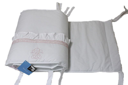 Бампер для детской кроватки 380х45 Bovi Вензель бело-розовый Португалия