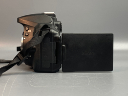 Nikon D5300 Kit 18-55mm 3.000 кадров