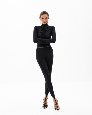 №035 Комбинезон с открытой спиной (черный)