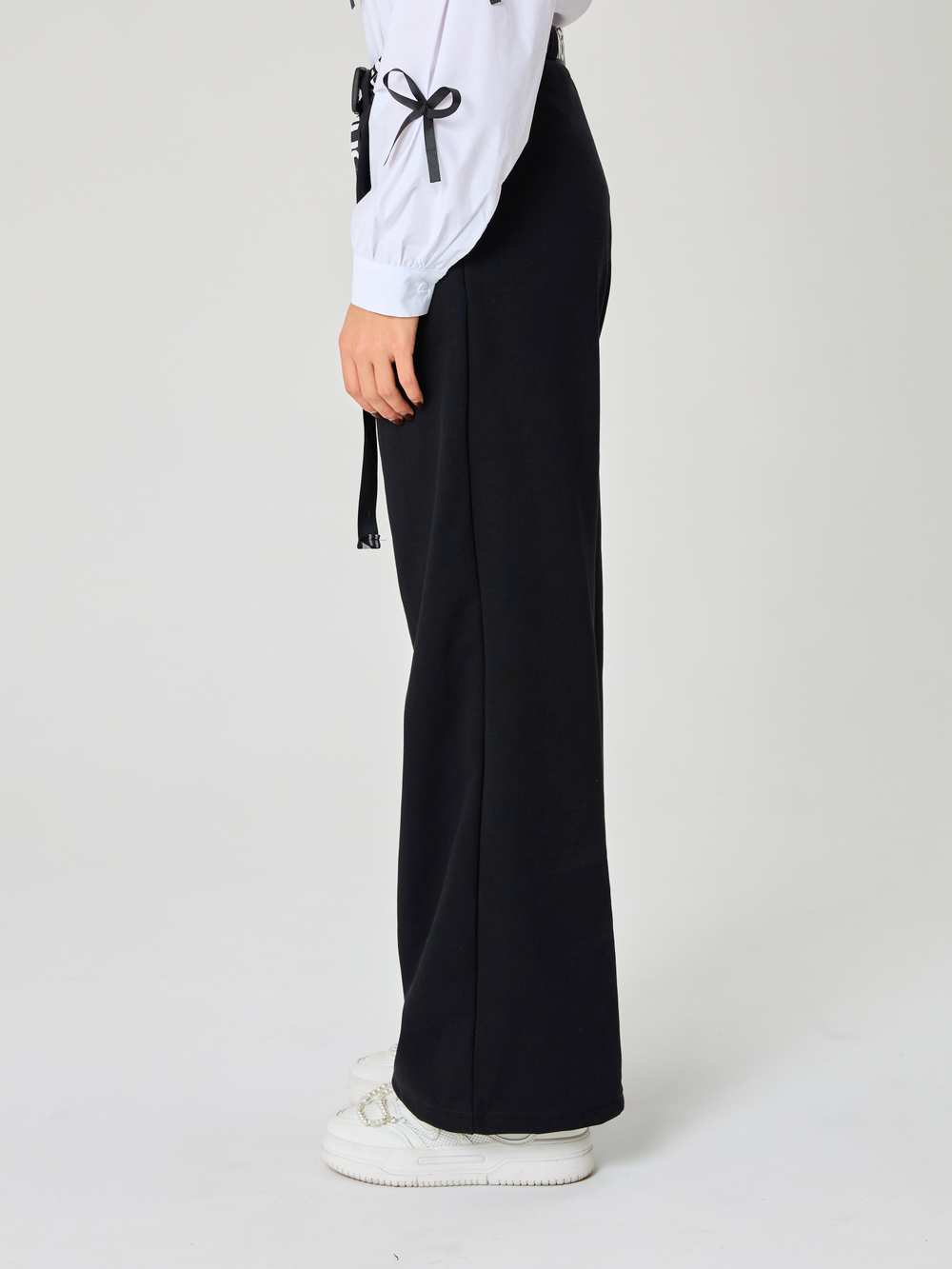 Брюки утепленные для девочки палаццо с ремнем "Fashion" чёрные