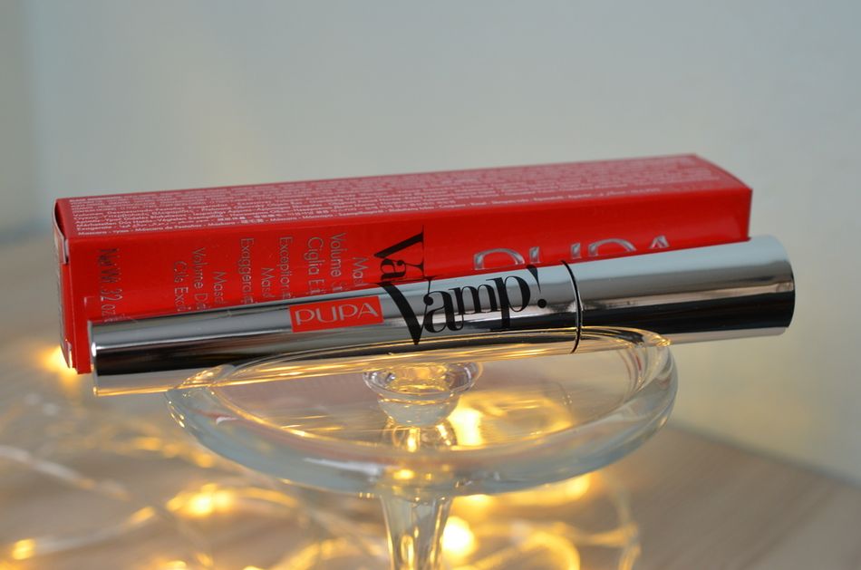 VAMP! DEFINITION MASCARA Тушь для Огромного объёма, очерченные и разделённые ресницы