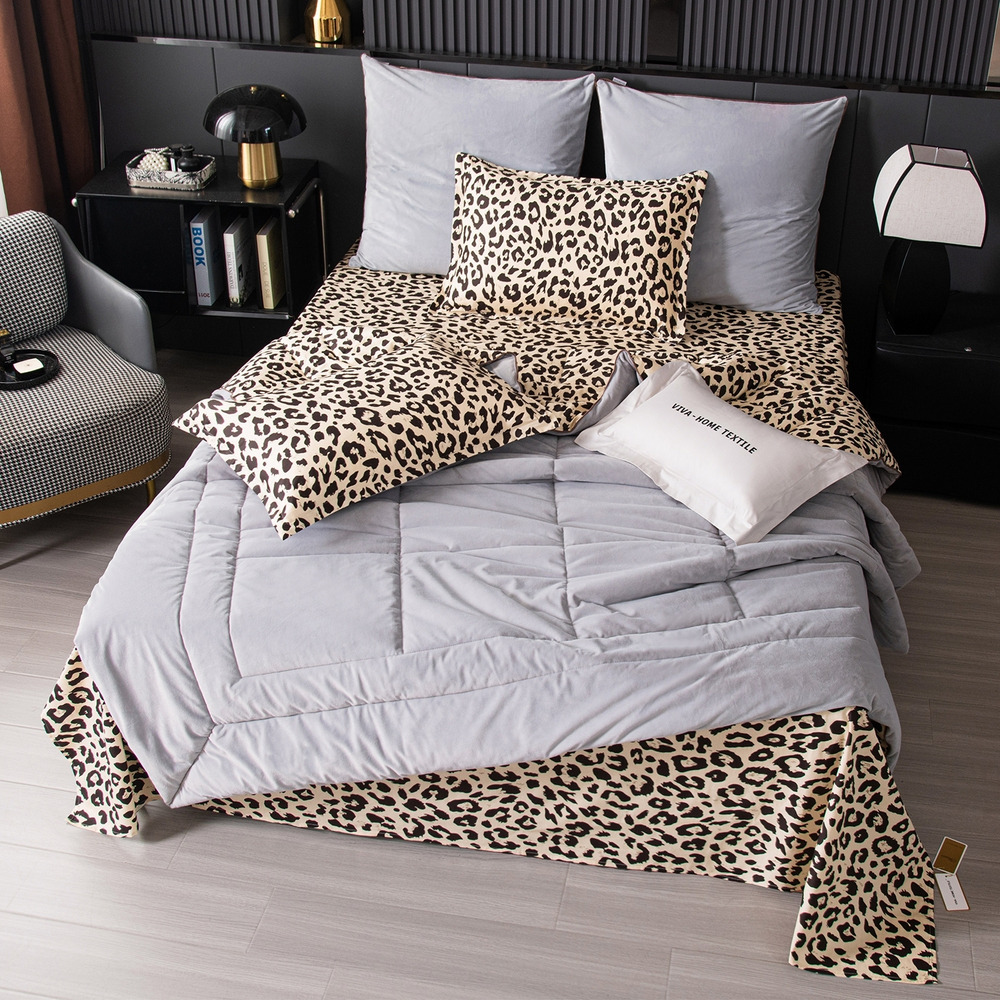 КПБ на резинке Сатин Velouria Luxe с Одеялом VLR001, Евро, 4 наволочки, простынь 140*200*25