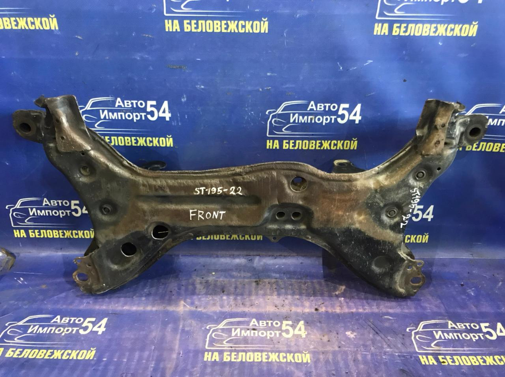 Балка передняя поперечная TOYOTA CORONA 1993